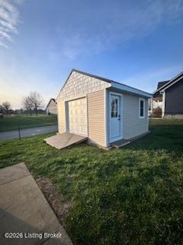 107 Azalea Ave, Bardstown, KY 40004