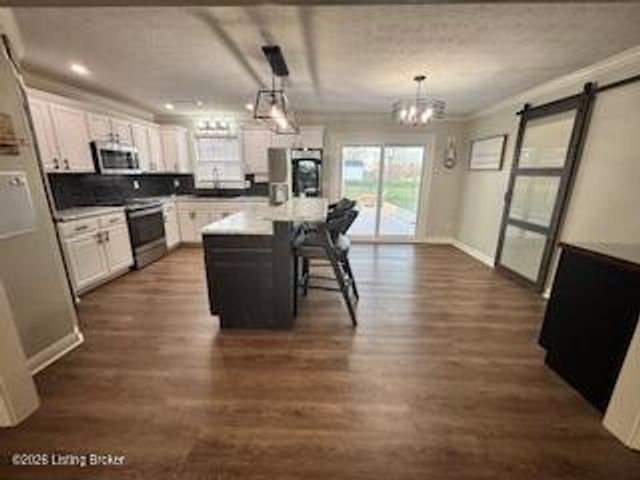 107 Azalea Ave, Bardstown, KY 40004