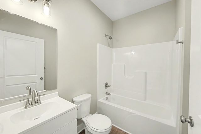 2725 Amelia Ln., Salina, KS 67401