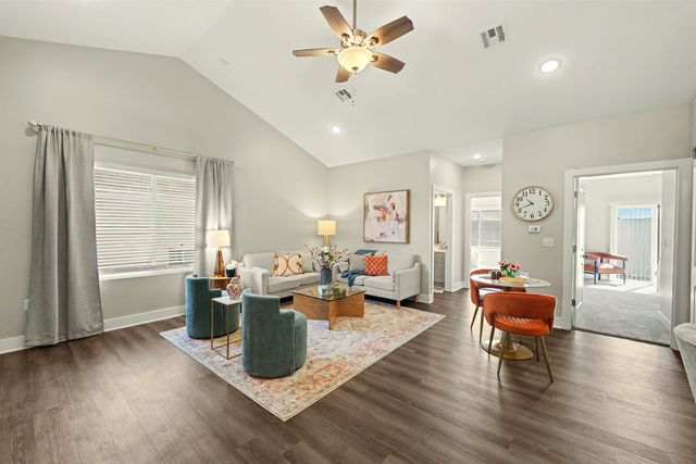 2725 Amelia Ln., Salina, KS 67401