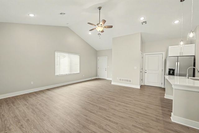 2725 Amelia Ln., Salina, KS 67401