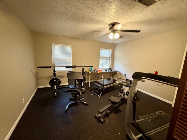 8230 Thetford Lane, Houston, TX 77070