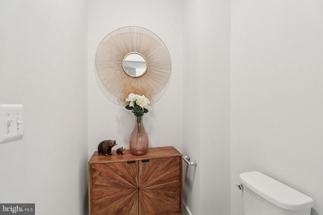 717 FAIRMONT DR, Bowie, MD 20716