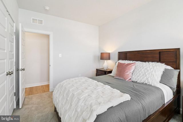 717 FAIRMONT DR, Bowie, MD 20716