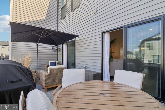 717 FAIRMONT DR, Bowie, MD 20716