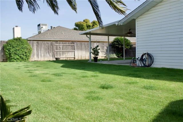 1721 Holland Avenue, Clovis, CA 93611