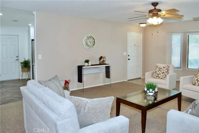 1721 Holland Avenue, Clovis, CA 93611