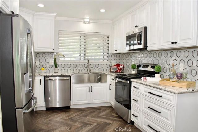 1721 Holland Avenue, Clovis, CA 93611