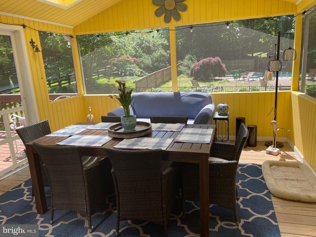 41321 RED HILL RD, Leesburg, VA 20175