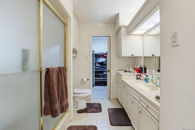 5829 NORTHGAP ST, Windcrest, TX 78239
