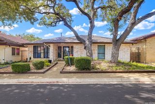 5829 NORTHGAP ST, Windcrest, TX 78239