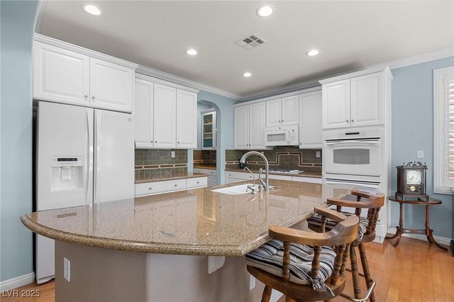 4331 Mesa Landing Avenue, North Las Vegas, NV 89085