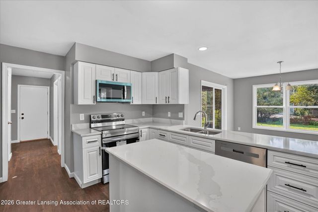 1365 Silkwood Drive, Okemos, MI 48864