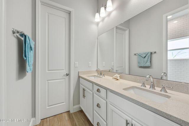 381 CARIBBEAN Place, St. Johns, FL 32259