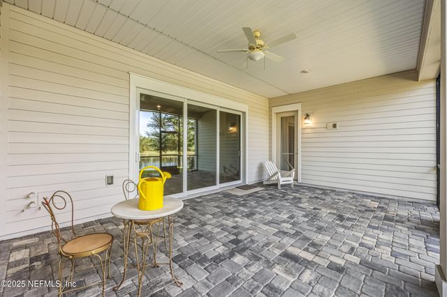 381 CARIBBEAN Place, St. Johns, FL 32259