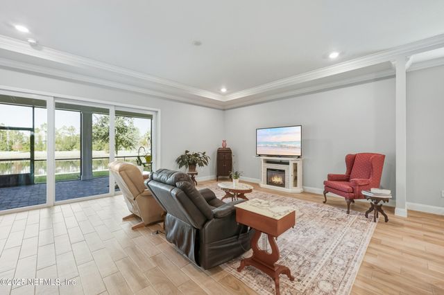 381 CARIBBEAN Place, St. Johns, FL 32259