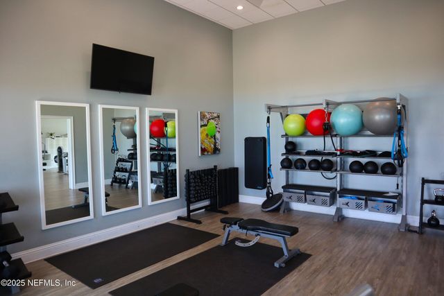 381 CARIBBEAN Place, St. Johns, FL 32259