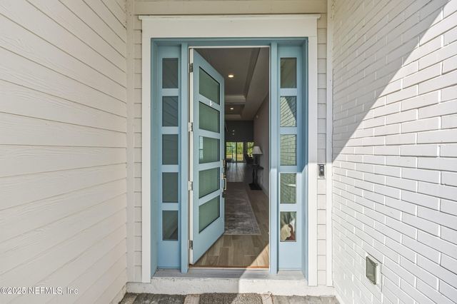 381 CARIBBEAN Place, St. Johns, FL 32259