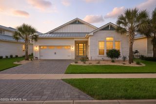 381 CARIBBEAN Place, St. Johns, FL 32259