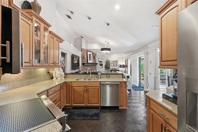 11760 ASHLEY COURT, Seminole, FL 33772