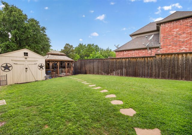 2605 Saratoga Drive, Plano, TX 75075