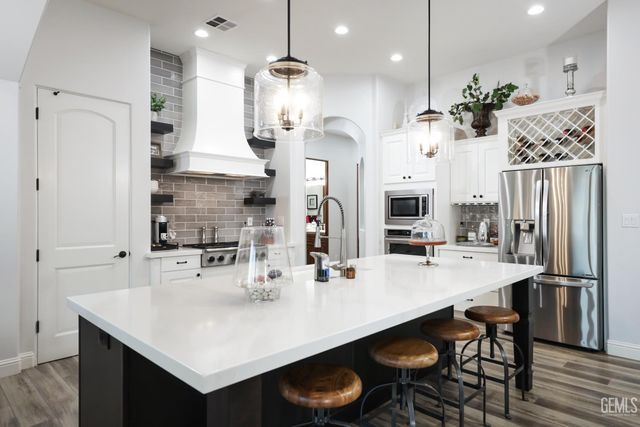 14942 Championship Way, Bakersfield, CA 93314