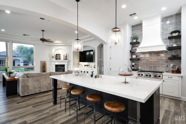 14942 Championship Way, Bakersfield, CA 93314