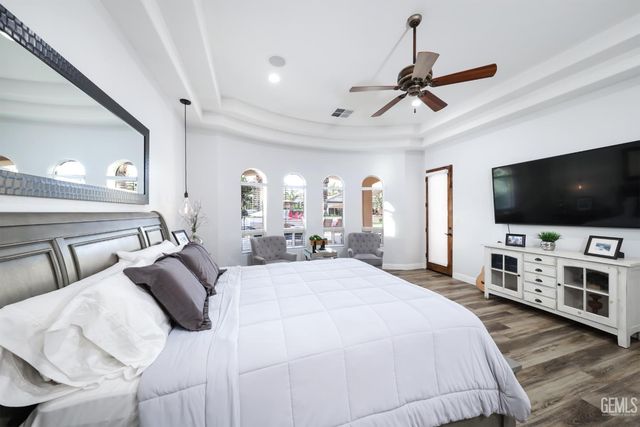 14942 Championship Way, Bakersfield, CA 93314