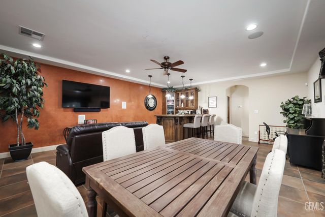 14942 Championship Way, Bakersfield, CA 93314