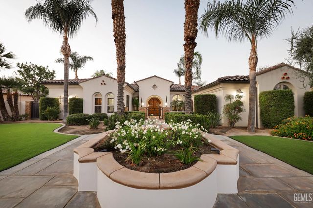 14942 Championship Way, Bakersfield, CA 93314