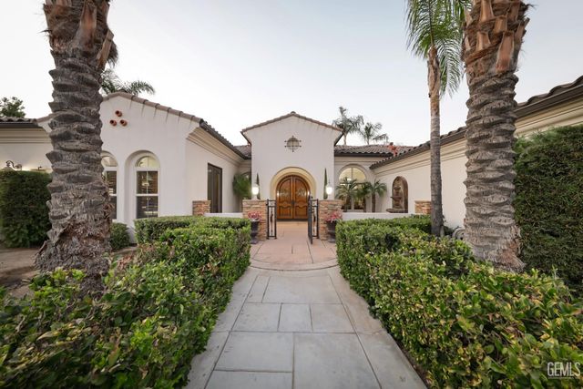 14942 Championship Way, Bakersfield, CA 93314