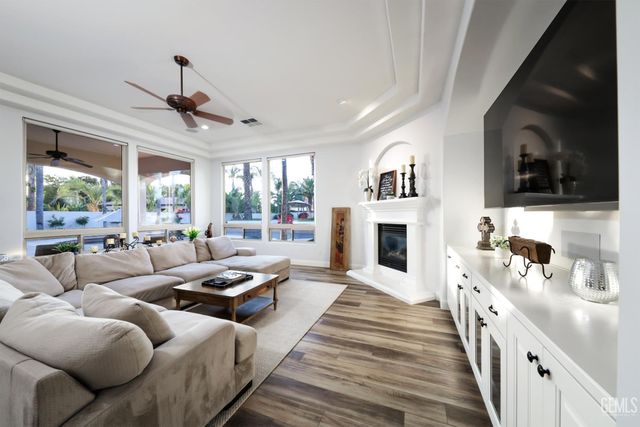 14942 Championship Way, Bakersfield, CA 93314