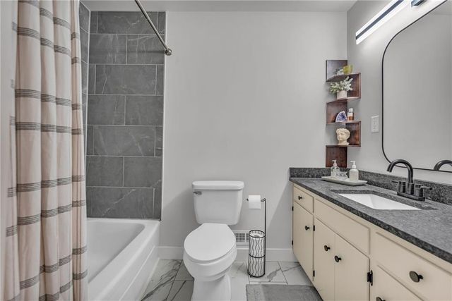 7609 Russell Road, Prairie Village, KS 66204