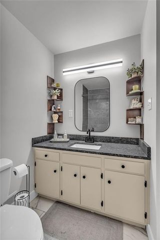 7609 Russell Road, Prairie Village, KS 66204