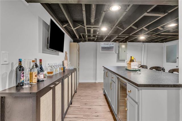 7609 Russell Road, Prairie Village, KS 66204