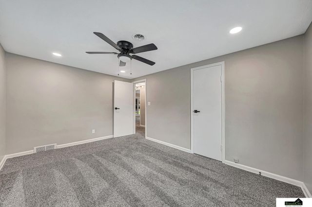 1005 N 41 Street, Lincoln, NE 68503