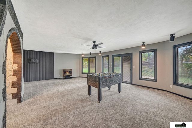 1005 N 41 Street, Lincoln, NE 68503