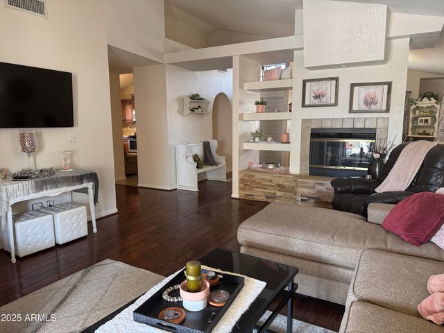 11291 E POINSETTIA Drive E, Scottsdale, AZ 85259