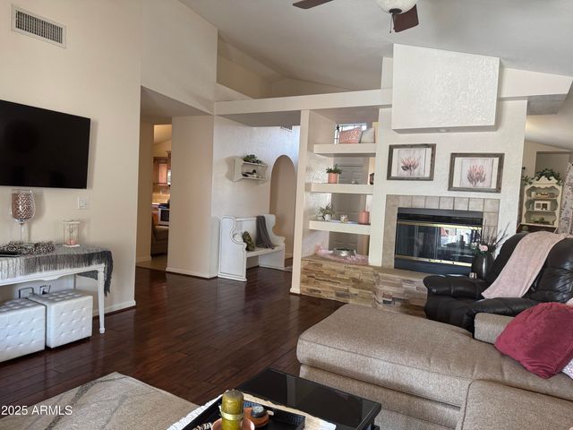 11291 E POINSETTIA Drive E, Scottsdale, AZ 85259