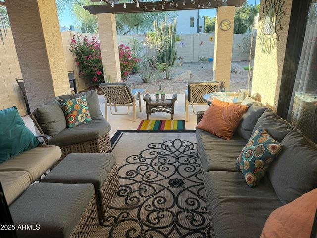 11291 E POINSETTIA Drive E, Scottsdale, AZ 85259