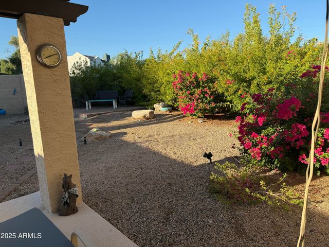 11291 E POINSETTIA Drive E, Scottsdale, AZ 85259