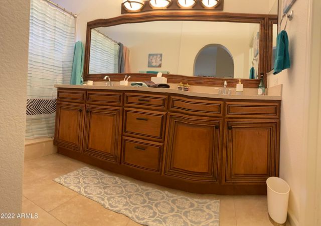 11291 E POINSETTIA Drive E, Scottsdale, AZ 85259