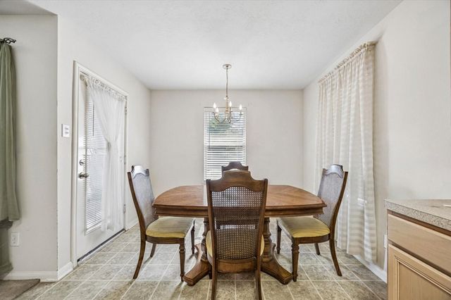 5123 Redemption Circle, Houston, TX 77018