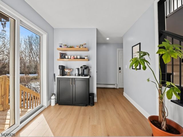 43 Ploch Rd, Clifton City, NJ 07013