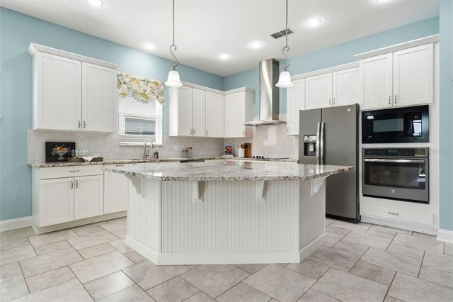 16716 ABBEY HILL COURT, Clermont, FL 34711