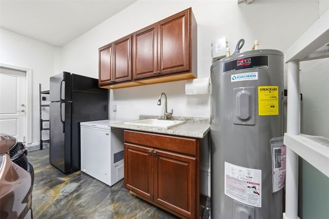 16716 ABBEY HILL COURT, Clermont, FL 34711
