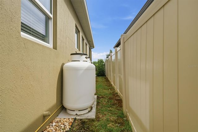 16716 ABBEY HILL COURT, Clermont, FL 34711