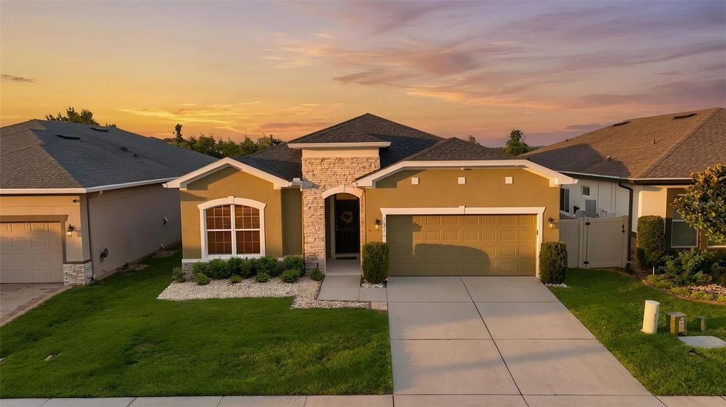 16716 ABBEY HILL COURT, Clermont, FL 34711