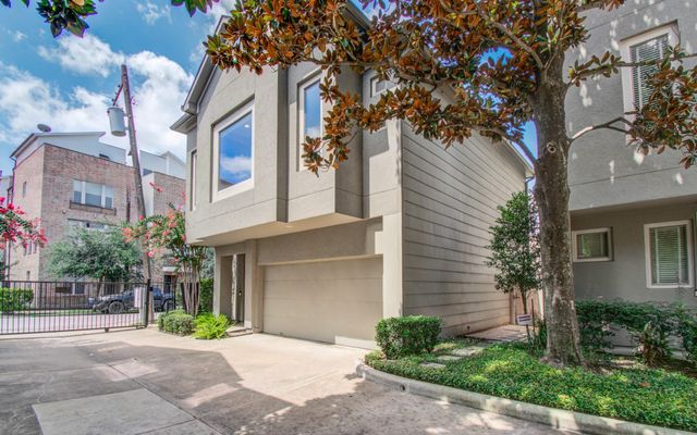 4448 Center Street, Houston, TX 77007