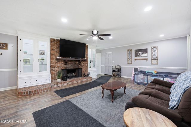 2336 Wharton Station Road, Washington, NC 27889